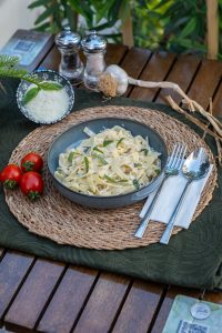 Spello Kitchen Feneryolu Taze Makarna Terayağlı ve Parmesan Peynirli Danilo's Alfredo
